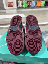Load image into Gallery viewer, Nike SB Dunk Low Atmosphere Grey True Berry
