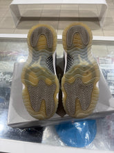 Load image into Gallery viewer, Jordan 11 Retro Cool Grey (2021) (GS)