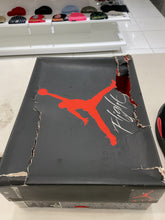 Load image into Gallery viewer, Jordan 4 Retro Red Thunder
