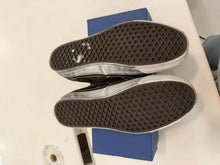 Load image into Gallery viewer, Vans Premium Authentic Woodland Camo Green