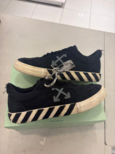 Load image into Gallery viewer, OFF-WHITE Low Vulcanized Canvas black Blue