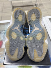 Load image into Gallery viewer, Jordan 11 Retro Low Cement Grey