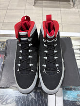 Load image into Gallery viewer, Jordan 9 Retro Johnny Kilroy
