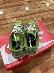 Nike Dunk Low Chlorophyll