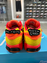 Load image into Gallery viewer, Nike Zoom Vomero 5 Doernbecher