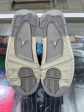 Load image into Gallery viewer, Jordan 4 Retro Frozen Moments (Women's)