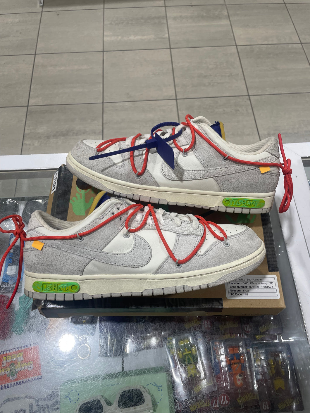 Nike Dunk Low Off-White Lot 13