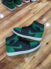 Load image into Gallery viewer, Jordan 1 Retro High Pine Green Black