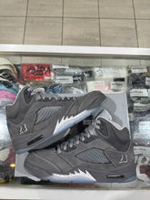Load image into Gallery viewer, Jordan 5 Retro Wolf Grey (2026)