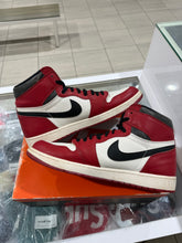 Load image into Gallery viewer, Jordan 1 Retro High OG Chicago Lost and Found