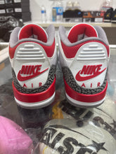 Load image into Gallery viewer, Jordan 3 Retro Fire Red (2022)