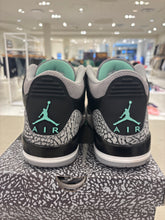 Load image into Gallery viewer, Jordan 3 Retro Green Glow