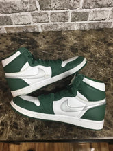 Load image into Gallery viewer, Jordan 1 Retro High OG Gorge Green