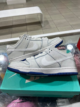 Load image into Gallery viewer, Nike SB Dunk Low Premium White Game Royal