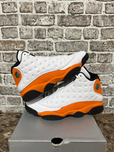 Load image into Gallery viewer, Jordan 13 Retro Starfish