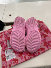 Load image into Gallery viewer, Crocs Classic Clog BAPE ABC Camo Pink