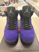 Load image into Gallery viewer, Jordan 5 Retro Alternate Grape