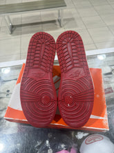 Load image into Gallery viewer, Jordan 1 Retro High OG Chicago Lost and Found