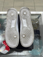 Load image into Gallery viewer, Nike Air Force 1 Low Supreme White