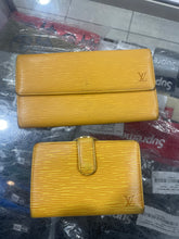 Load image into Gallery viewer, Vintage Louis Vuitton Yellow Epi Bi Fold Long Wallet &amp; Coin Purse
