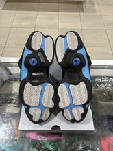 Load image into Gallery viewer, Jordan 13 Retro Black University Blue