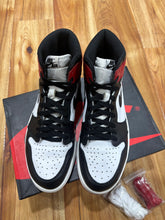 Load image into Gallery viewer, Jordan 1 Retro Black Toe (2016)