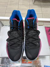 Load image into Gallery viewer, Nike Kyrie 5 Just Do It