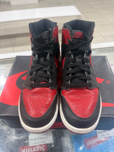 Load image into Gallery viewer, Jordan 1 Retro Bred Banned (2016) (GS)