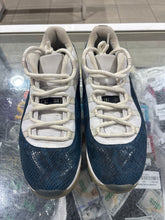 Load image into Gallery viewer, Jordan 11 Retro Low Snake Navy (2019)